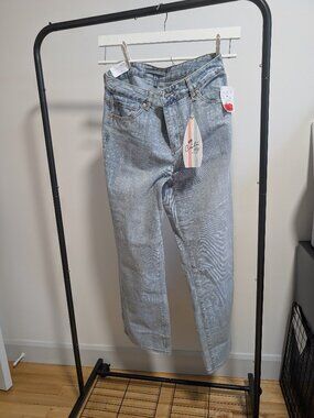 NIce Women Jean with bleach design on it
